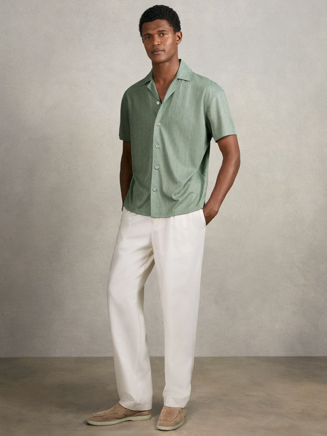 Jacquard-Stripe Cuban-Collar Shirt in Mint Green Men | Reiss