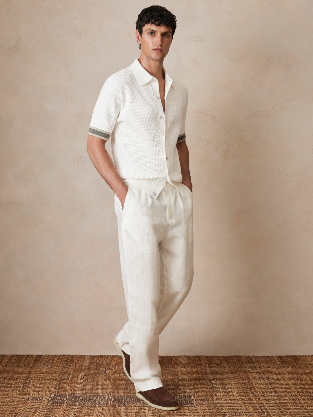 | Ché Linen Wide-Leg Trousers in White Men | Reiss