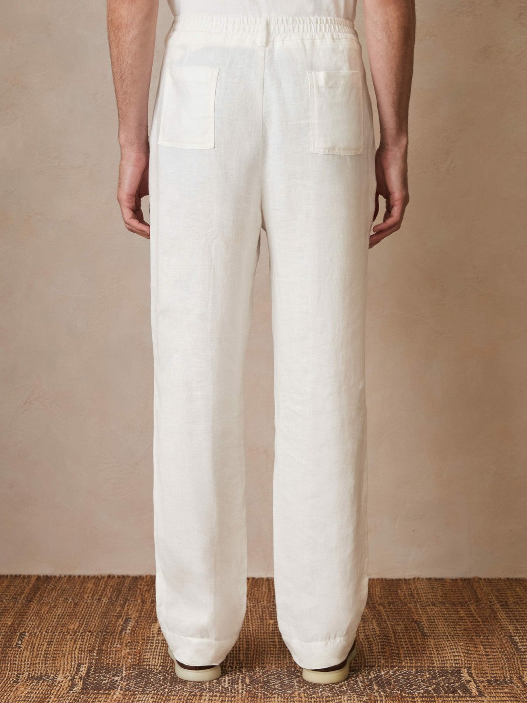 | Ché Linen Wide-Leg Trousers in White Men | Reiss