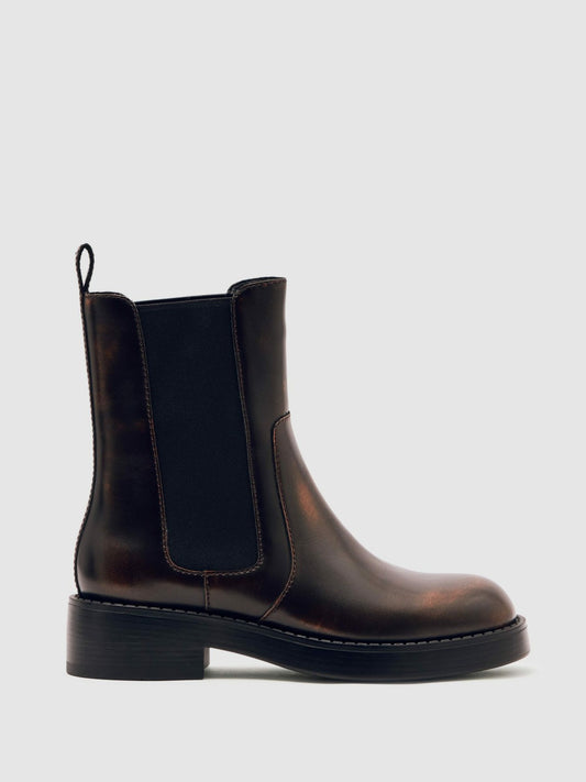 Leather Chelsea Boots in Brown Women | Reiss