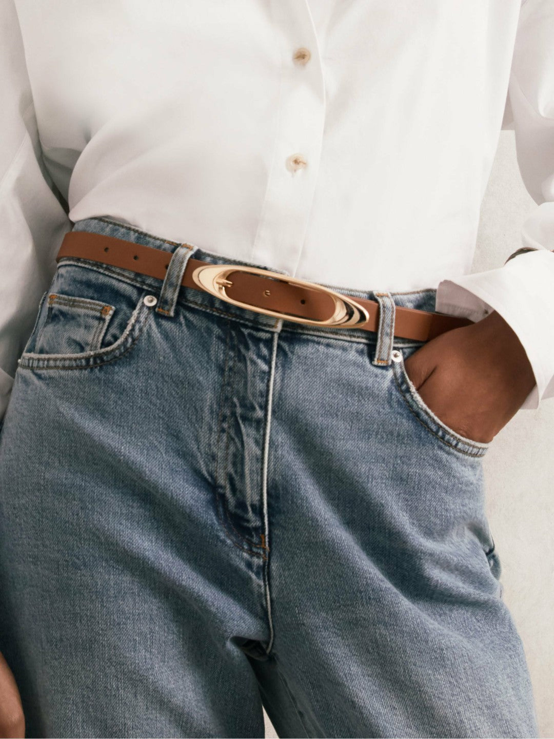 Leather Oval-Buckle Belt in Tan Women | Reiss