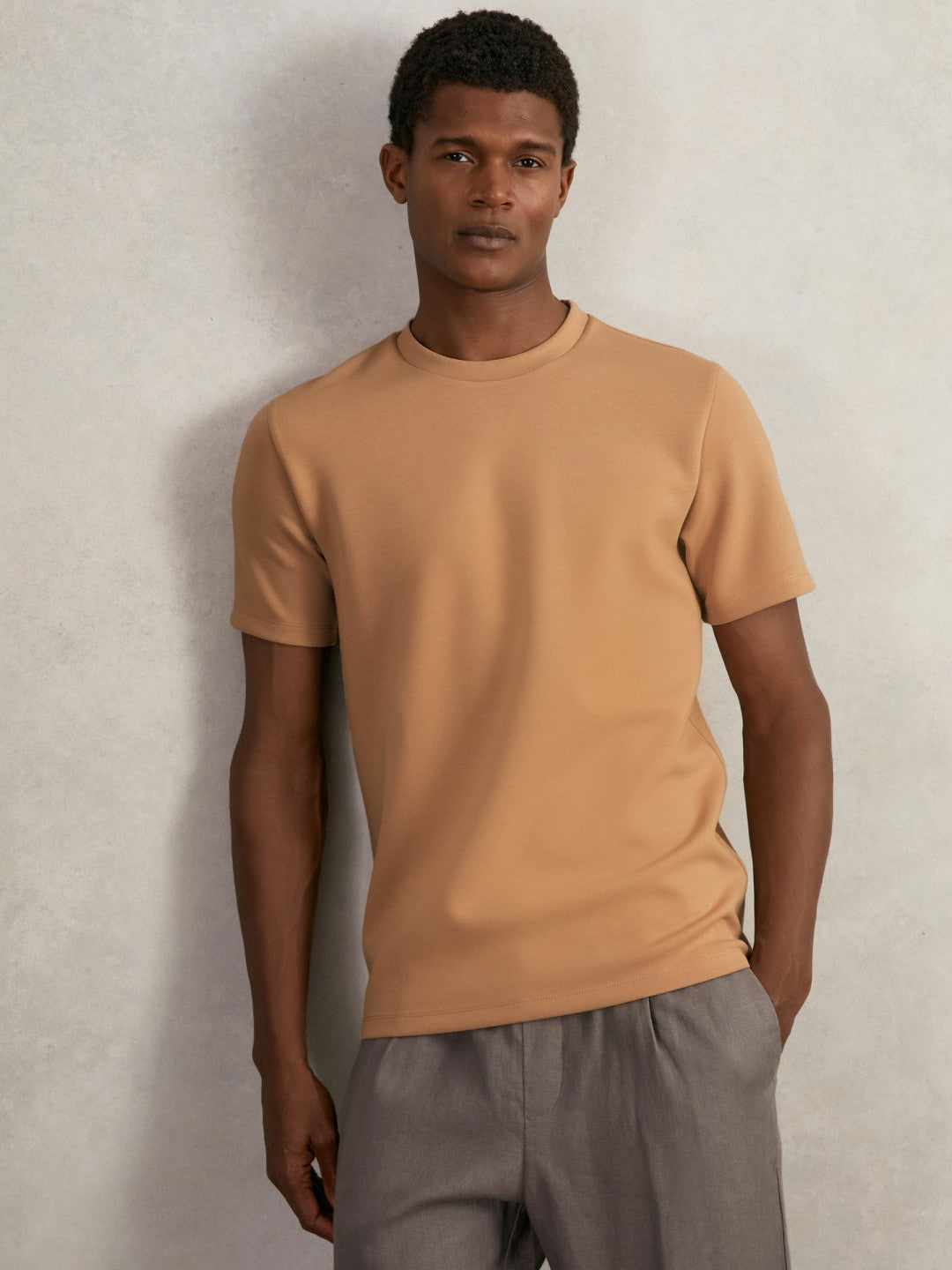 Interlock Jersey Crew Neck T-Shirt in Light Camel Brown Men | Reiss