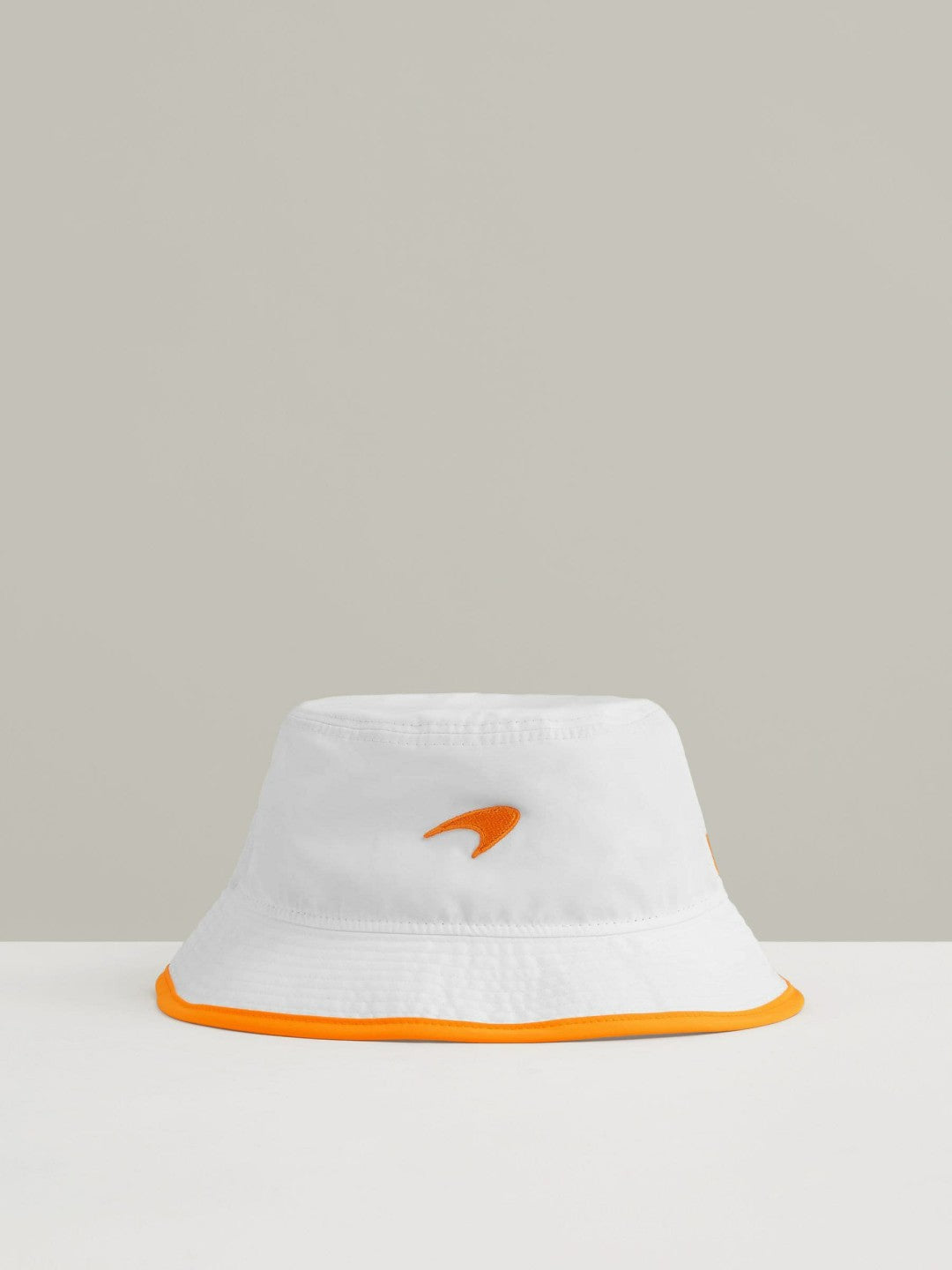 McLaren F1 Team Speedmark Bucket Hat in White Men | Reiss