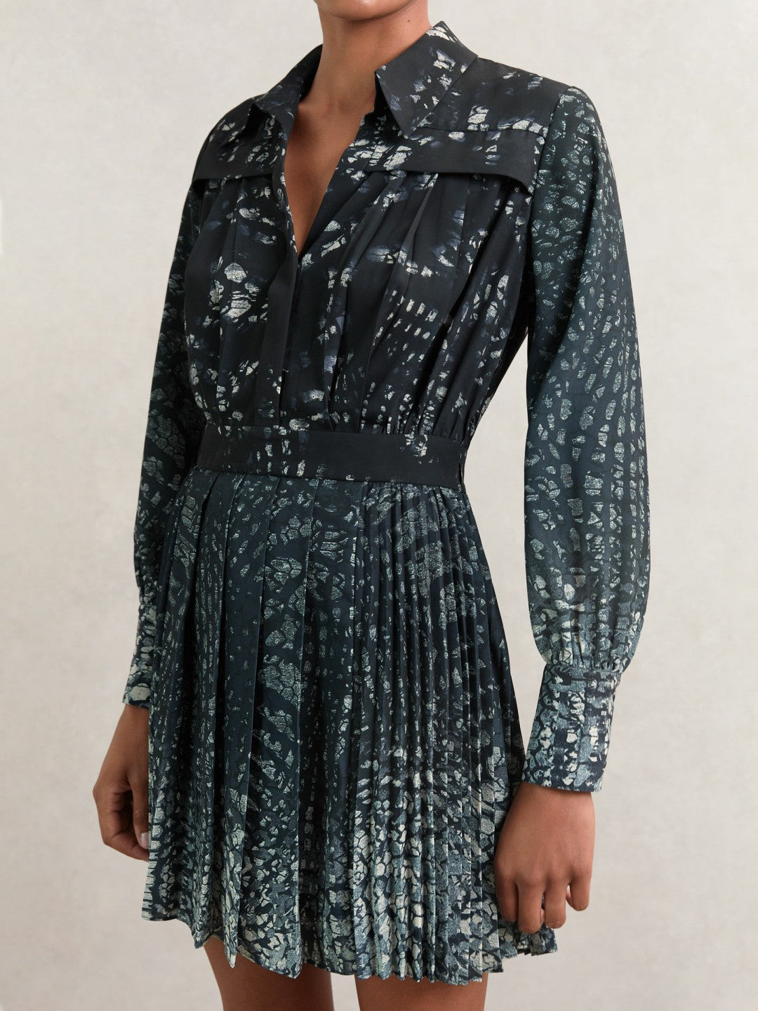 Printed Pleated Shirt Dress in Navy Women | Reiss