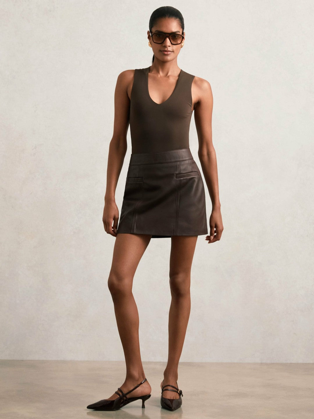 Leather Welt-Pocket Mini Skirt in Burgundy Women | Reiss