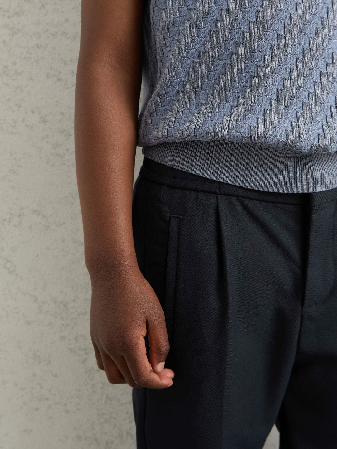 9-13 yrs Relaxed-Fit Pleated Tapered Trousers in Navy Children & Baby | Reiss