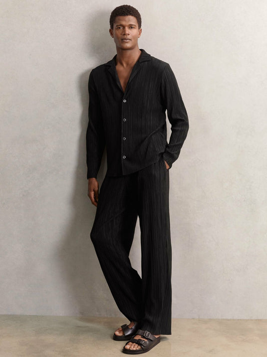 Plissé Wide Leg Trousers in Black Men | Reiss