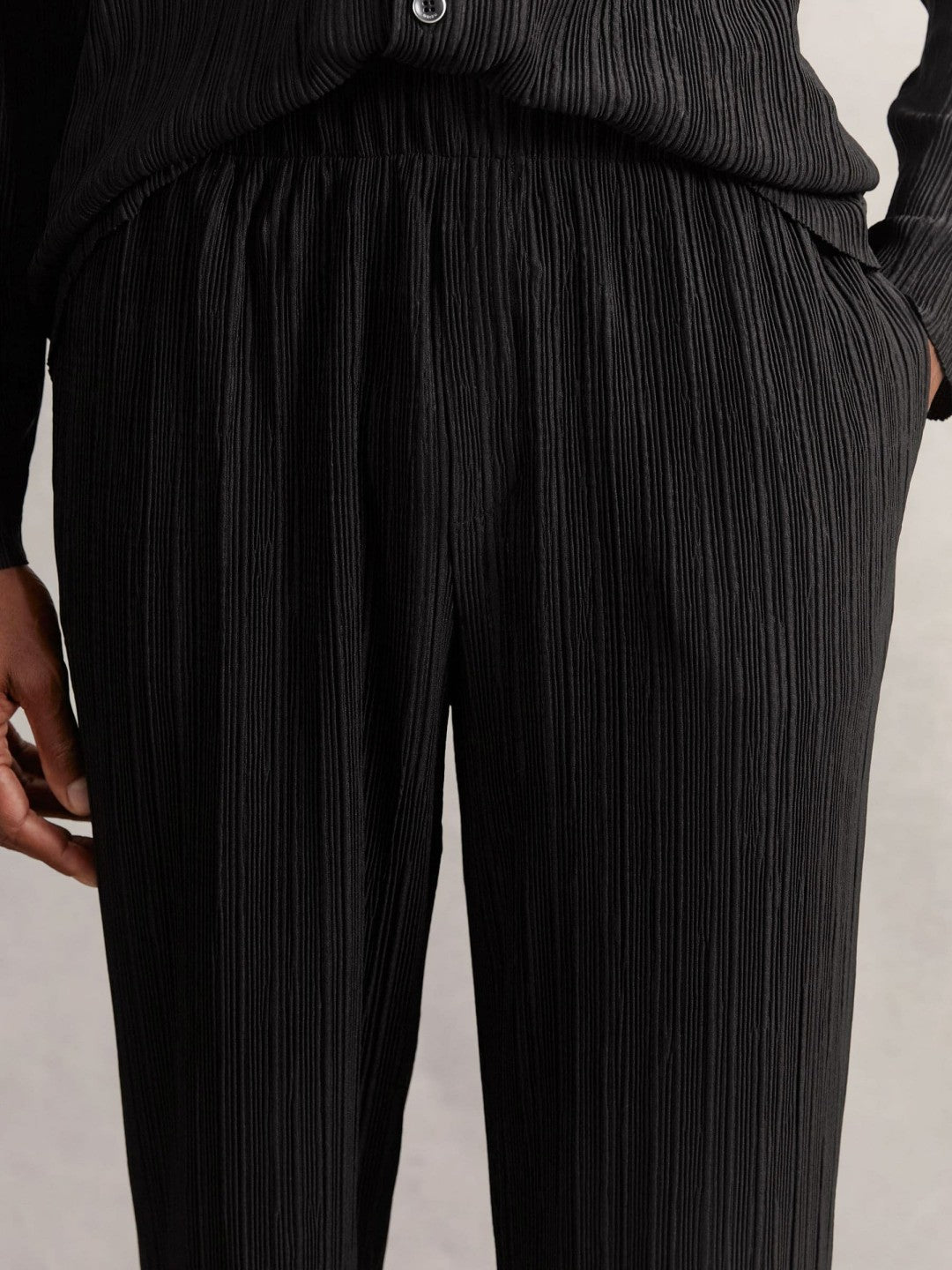 Plissé Wide Leg Trousers in Black Men | Reiss