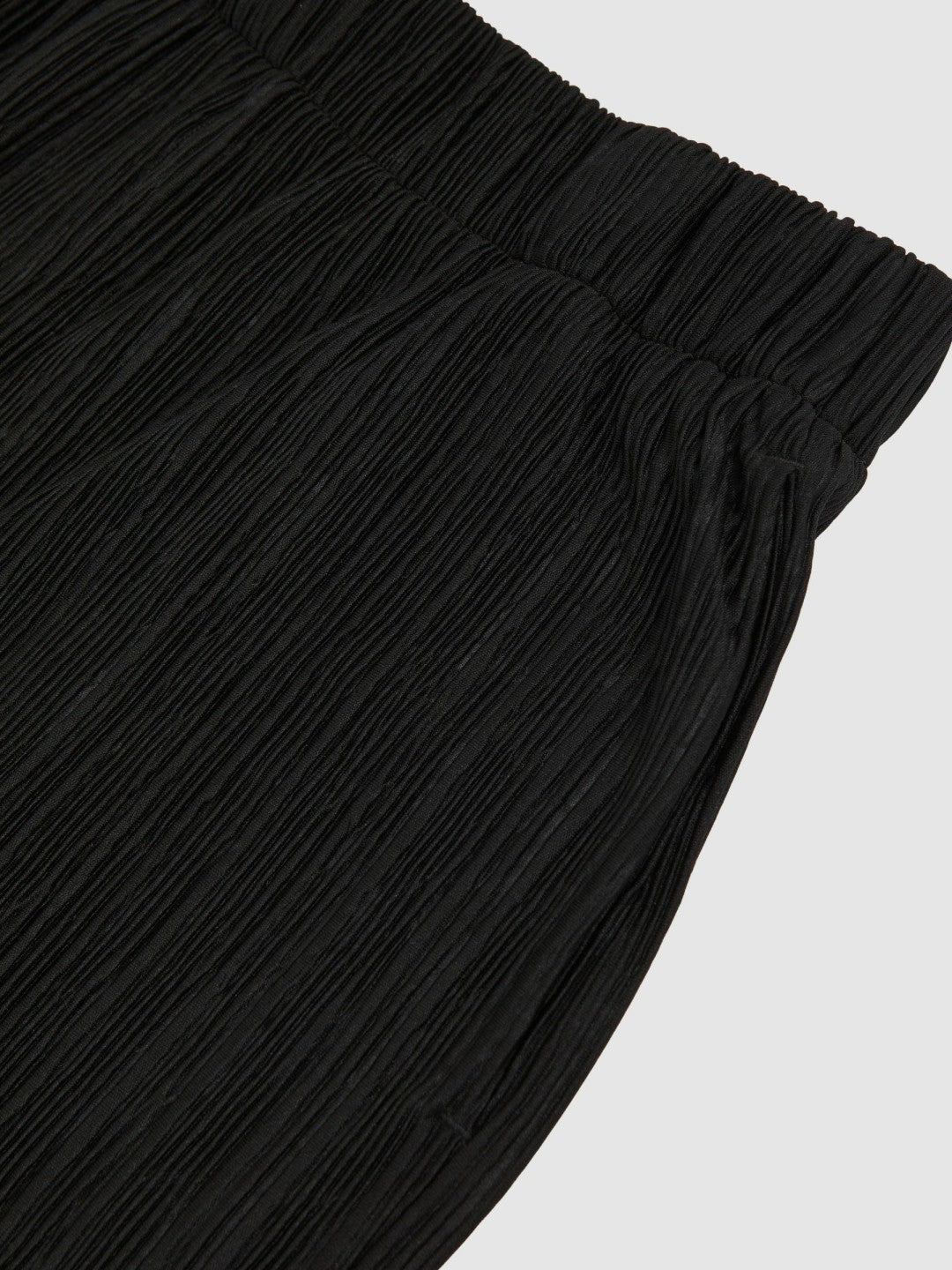 Plissé Wide Leg Trousers in Black Men | Reiss