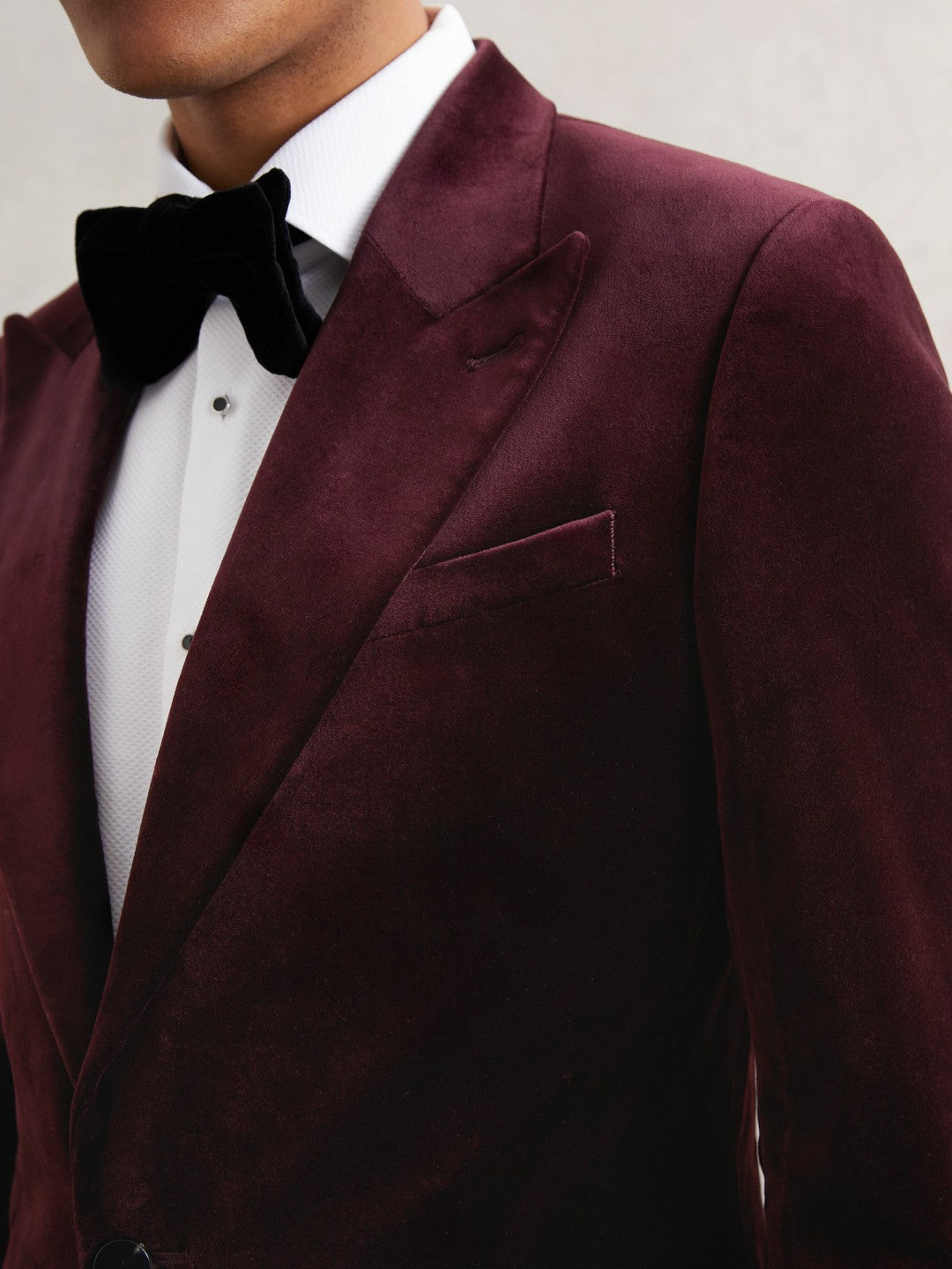 Single-Breasted Velvet Blazer Regular-Fit in Bordeaux Men | Reiss