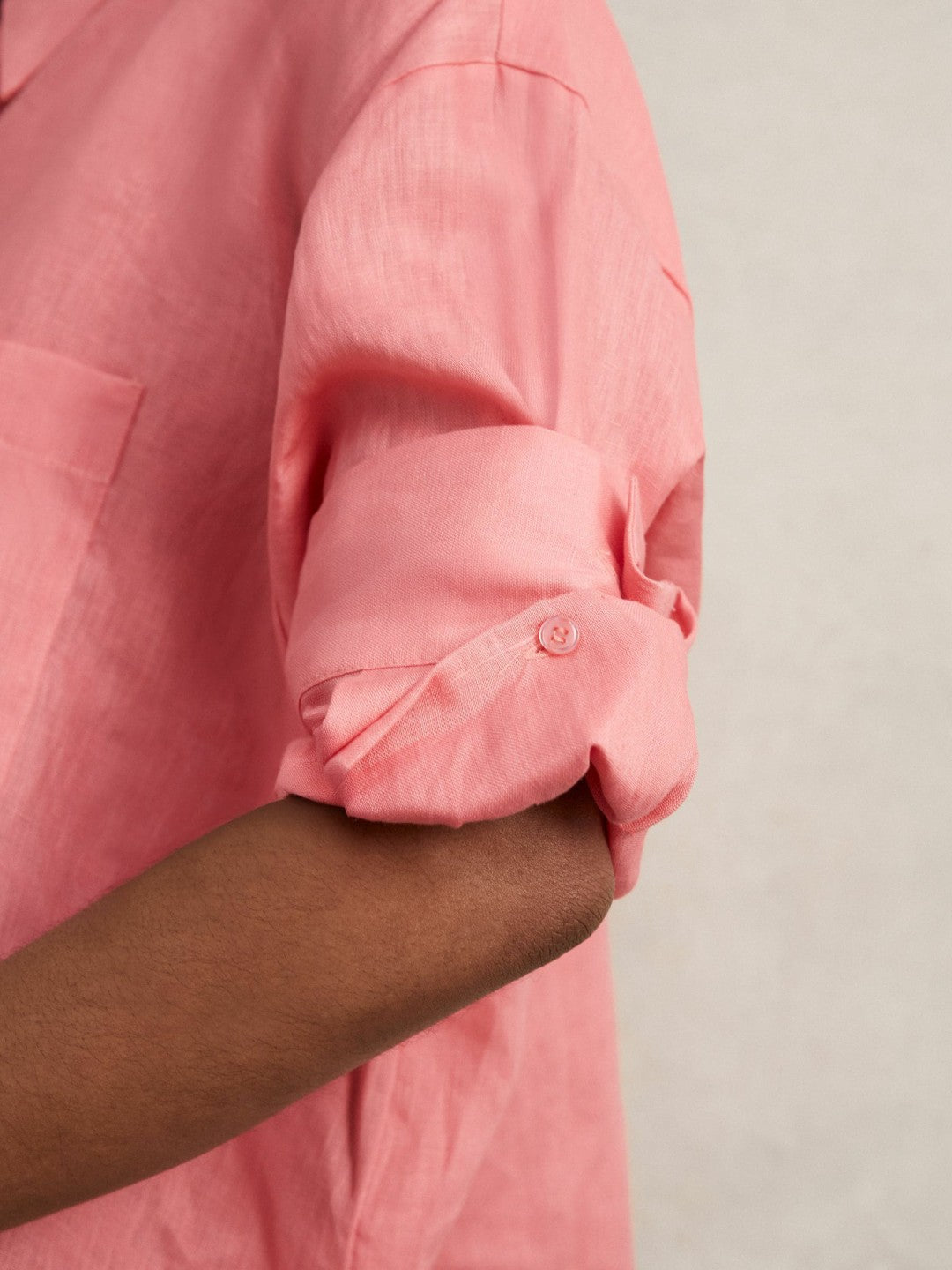 Oversize Linen Cropped Shirt in Pink Women | Reiss