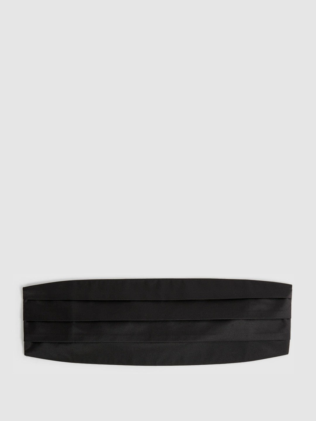 Silk Cummerbund in Black Men | Reiss