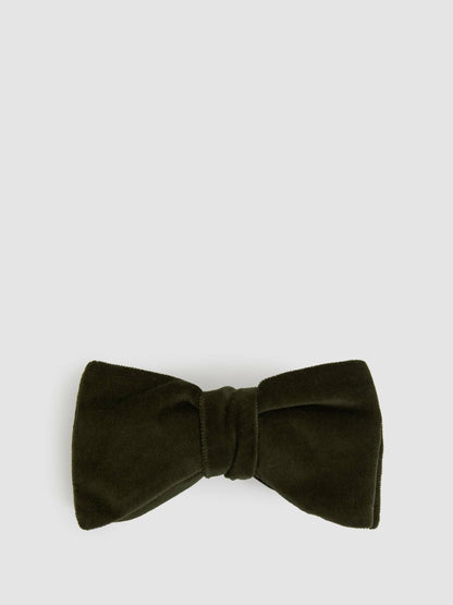 Velvet Bow Tie in Emerald Men | Reiss
