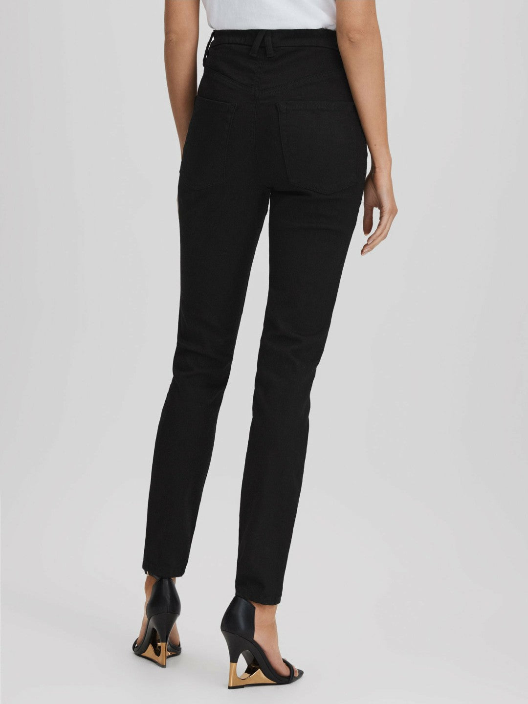 Good American Ultra High Skinny Jeans in Black Women | Reiss