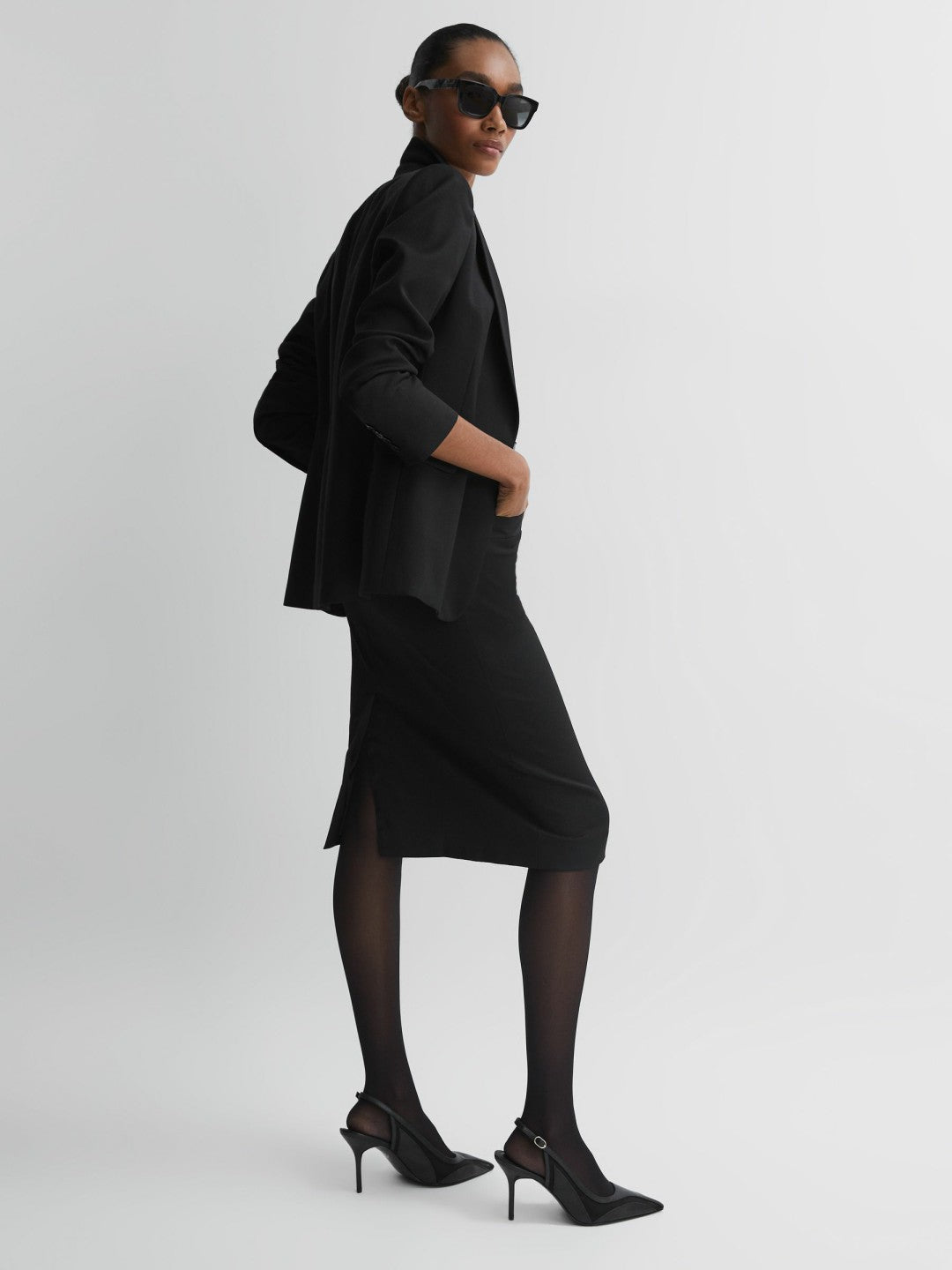 Tailored Pencil Skirt in Black Women | Reiss