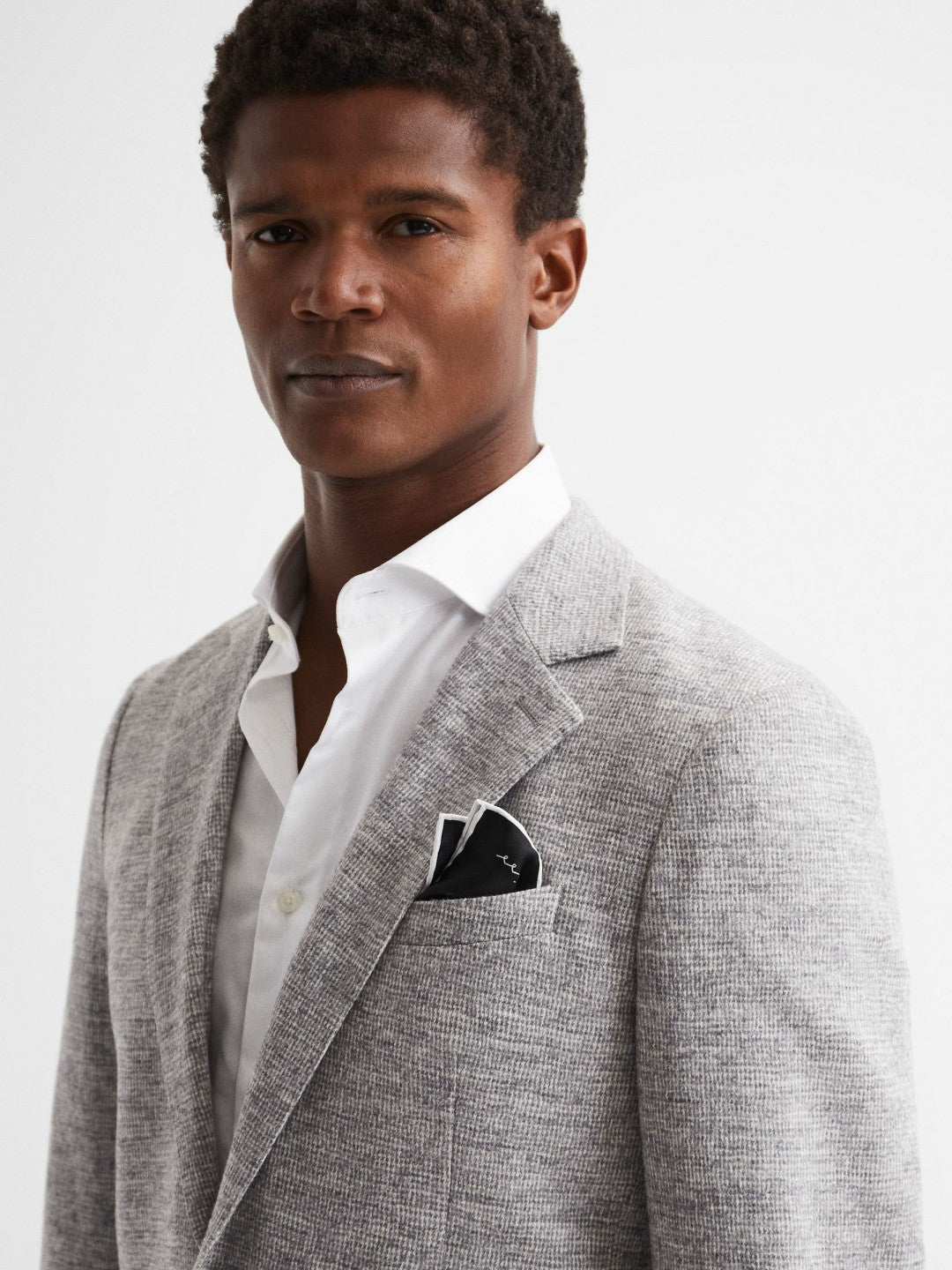 Plain Silk Pocket Square in Black Men | Reiss