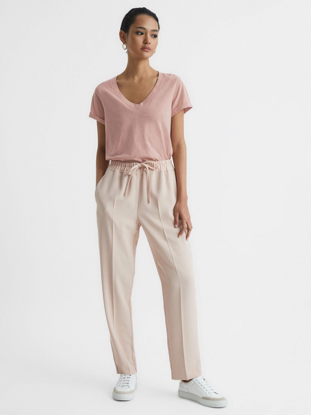 Cotton-Jersey V-Neck T-Shirt in Light Pink Women | Reiss