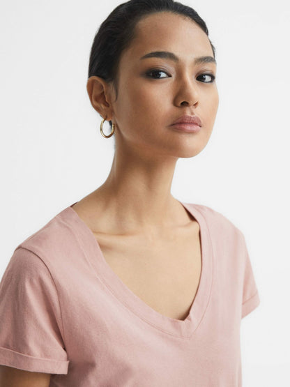 Cotton-Jersey V-Neck T-Shirt in Light Pink Women | Reiss
