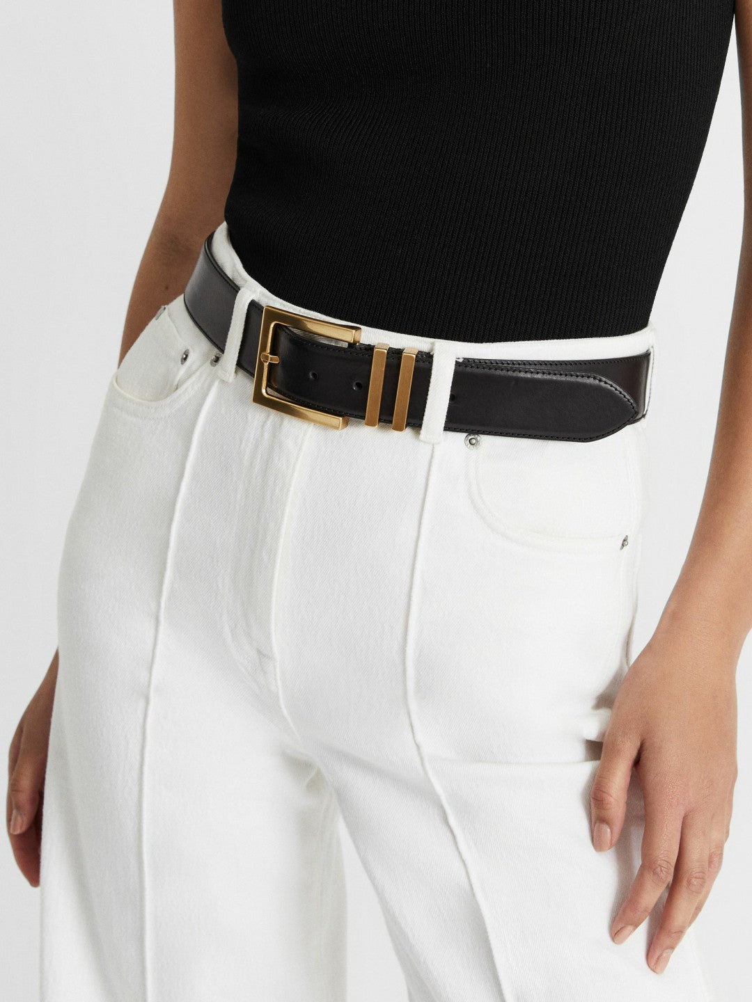 Leather Square Buckle Belt in Black Women | Reiss