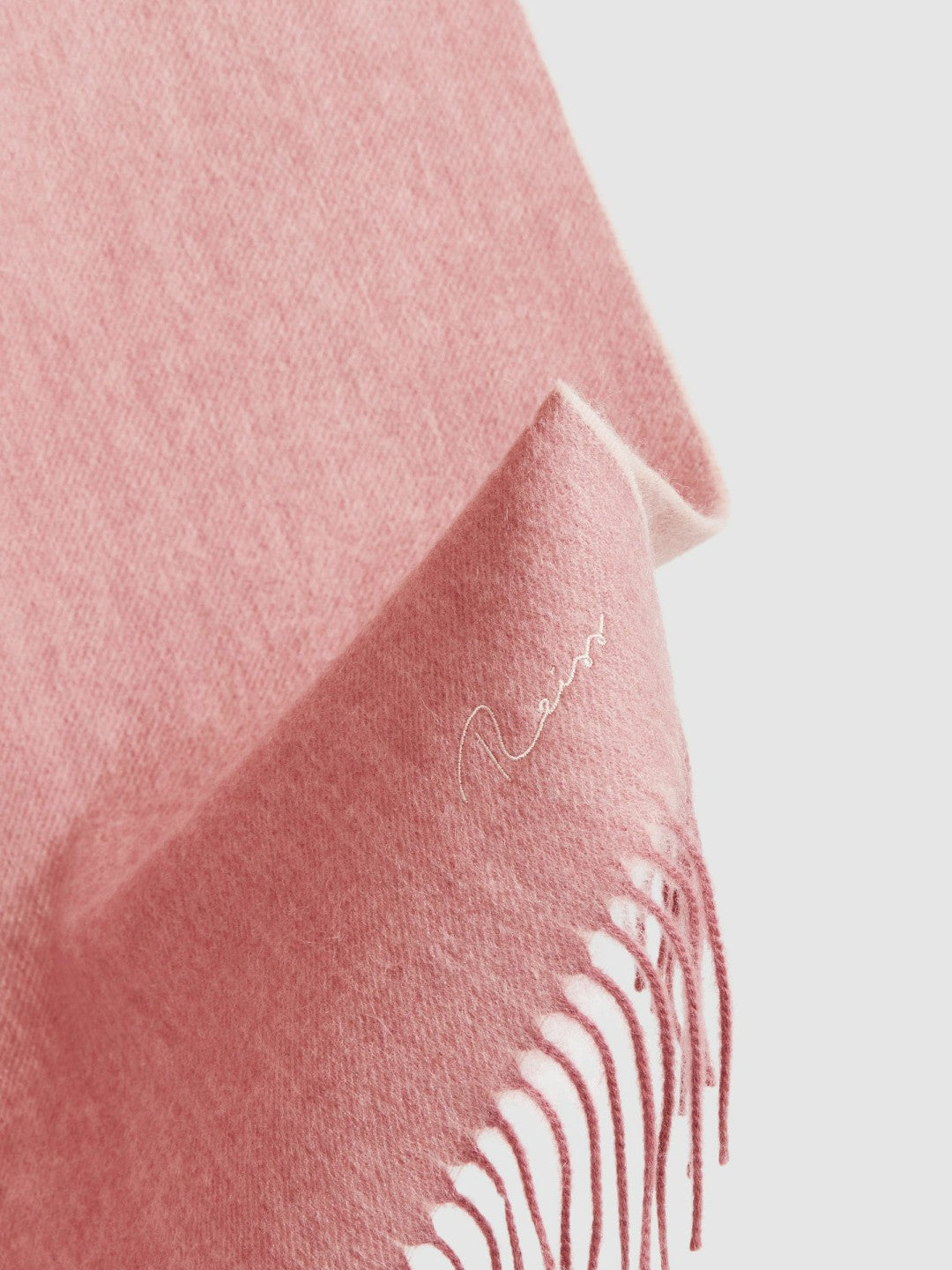 Wool-Cashmere Scarf in Blush Women | Reiss