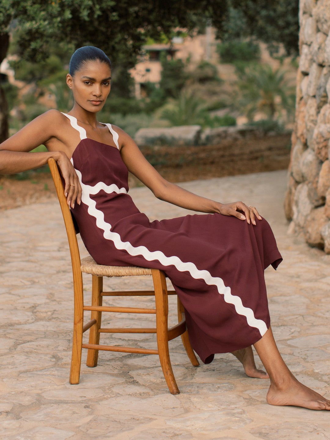 Wave-Trim Crepe Midi Dress in Burgundy Women | Reiss