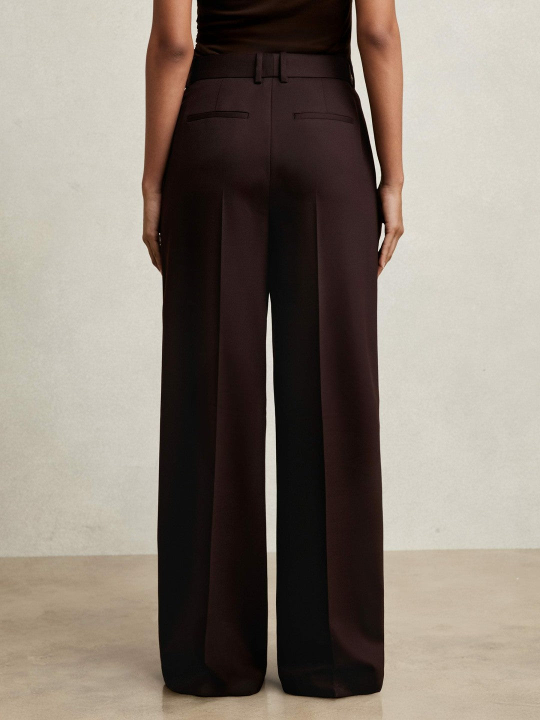 Wool-Blend Wide-Leg Suit Trousers in Aubergine Women | Reiss