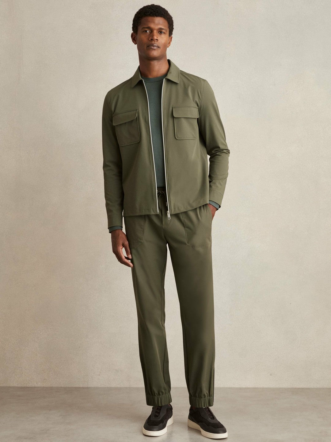 Drawstring Technical Cuffed Trousers in Green Men | Reiss