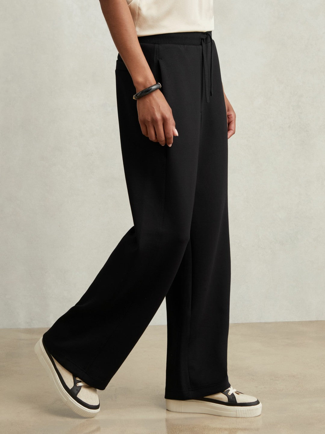 Wide-Leg Interlock Drawstring Joggers in Black Women | Reiss