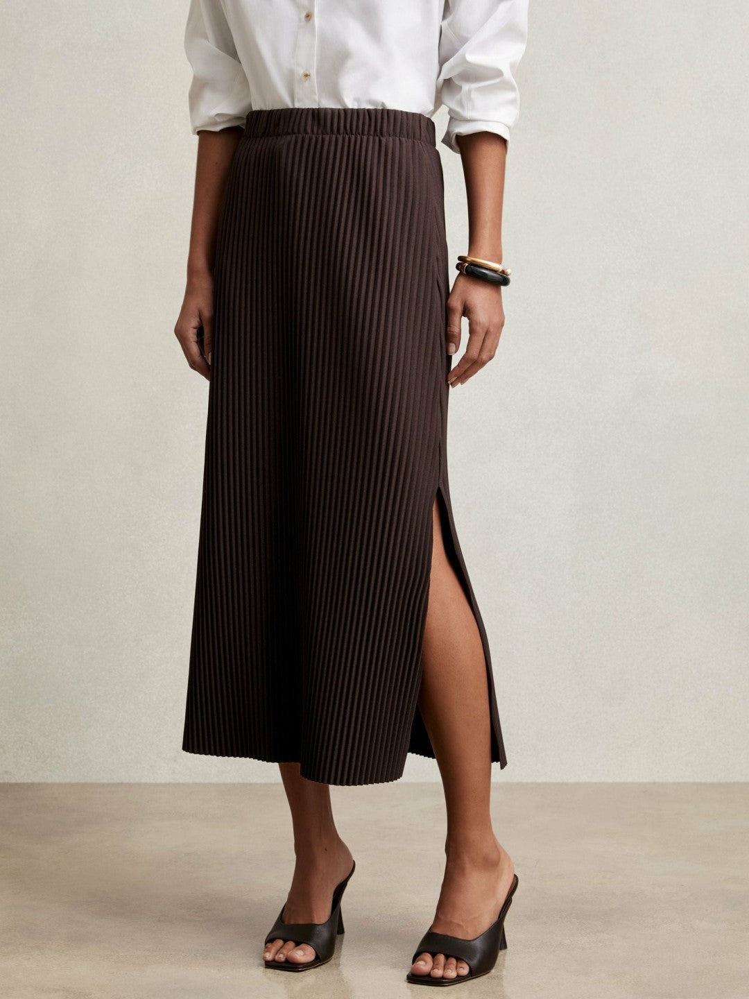 Pleated Jersey Midi Skirt in Burgundy Women | Reiss