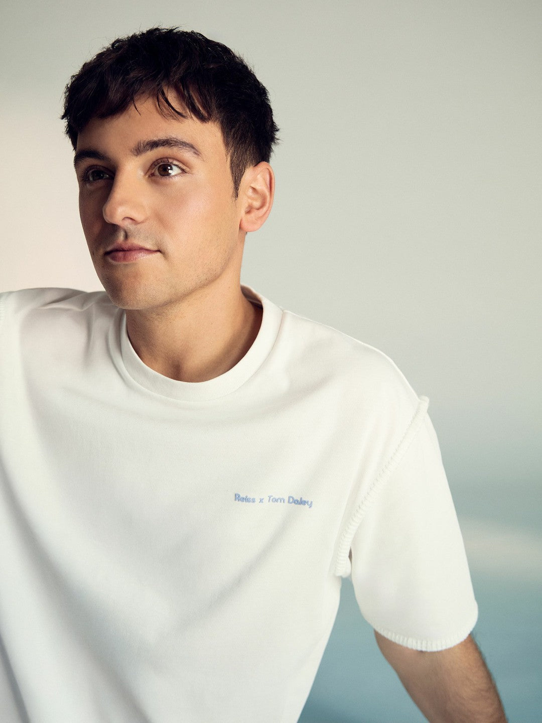 | Tom Daley Graphic-Print T-Shirt in White Men | Reiss