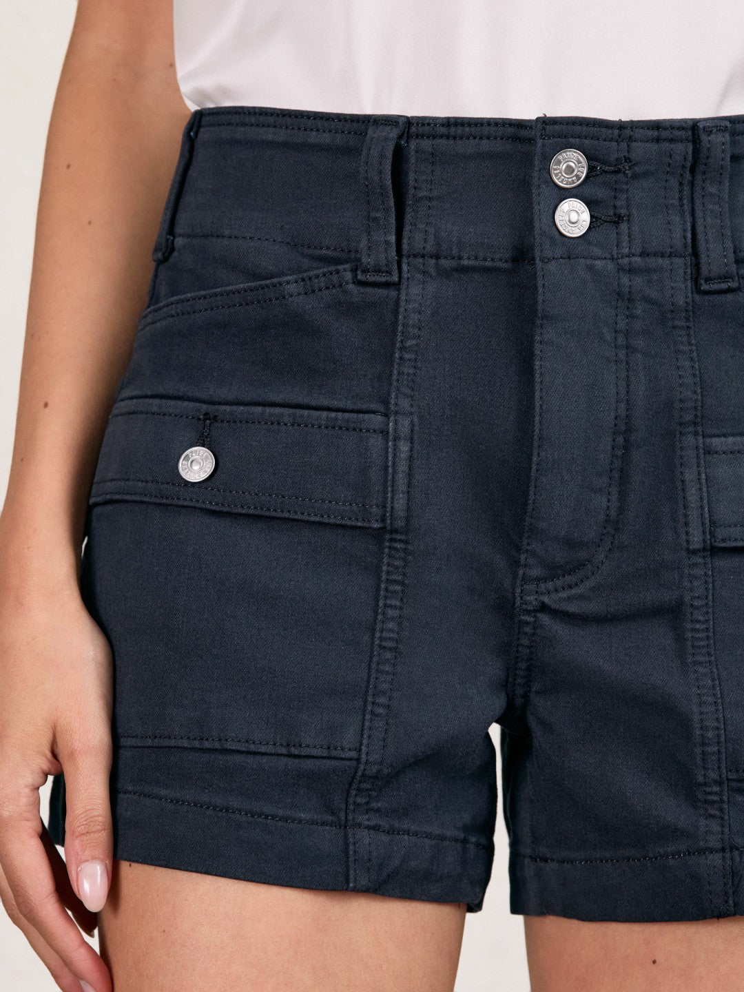 Paige Cargo Shorts in Navy Women | Reiss