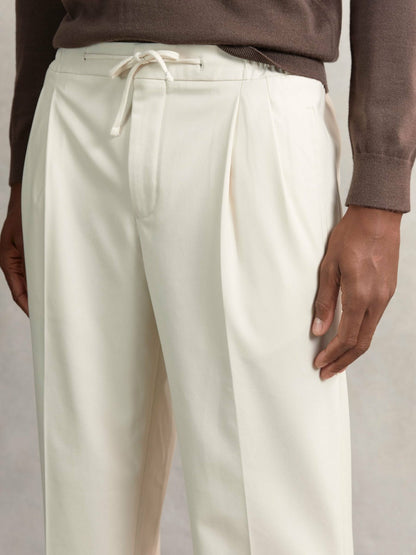 Relaxed-Fit Twill Drawstring Trousers in Ecru Men | Reiss