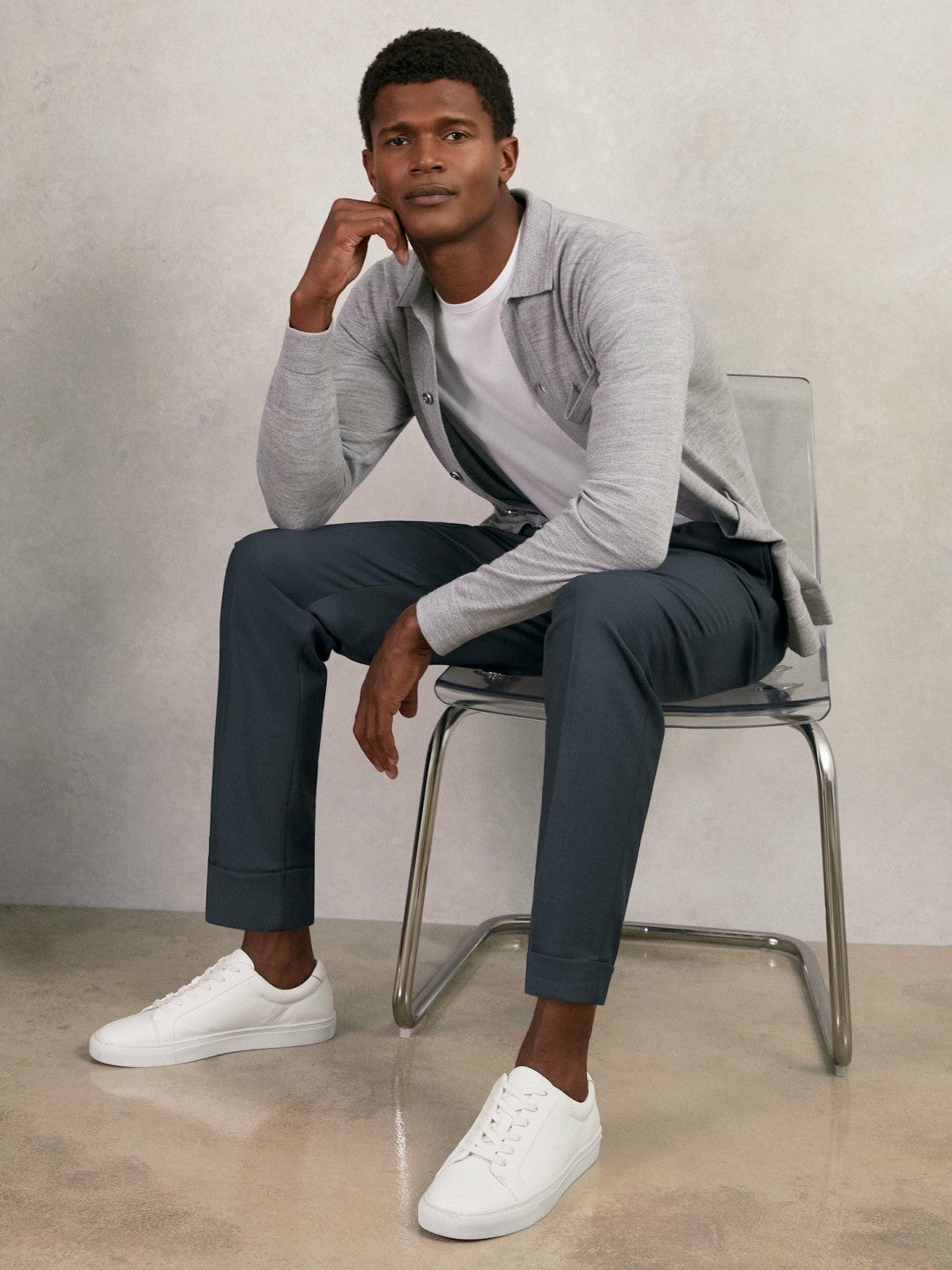 Relaxed-Fit Pleated Tapered Trousers in Steel Blue Men | Reiss