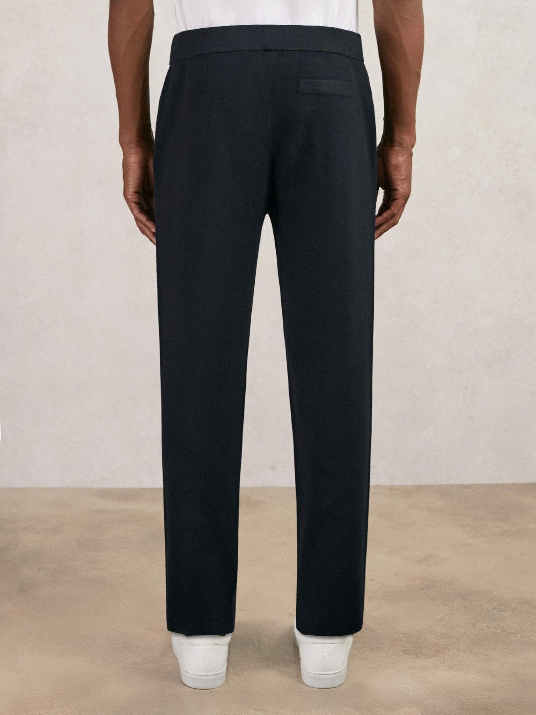 Tapered Knitted Trousers in Navy Men | Reiss