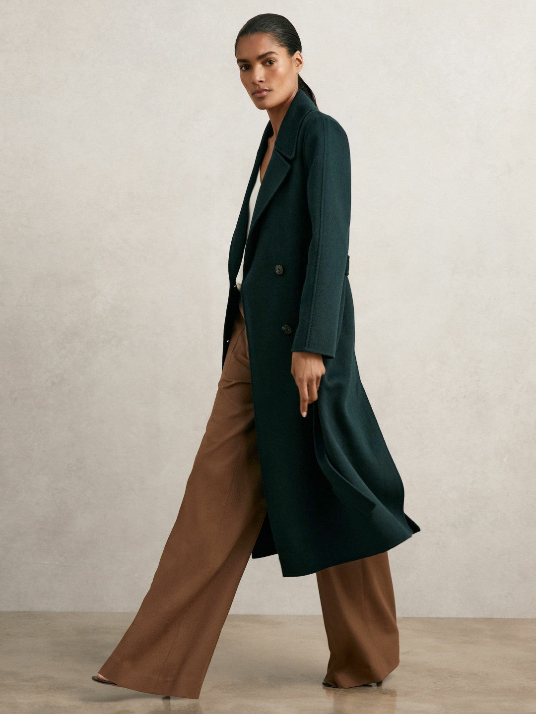 Double-Breasted Blindseam Coat Wool-Blend in Green Women | Reiss