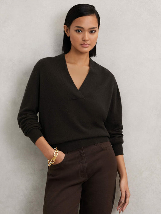 Cashmere V-Neck Jumper in Chocolate Brown Women | Reiss