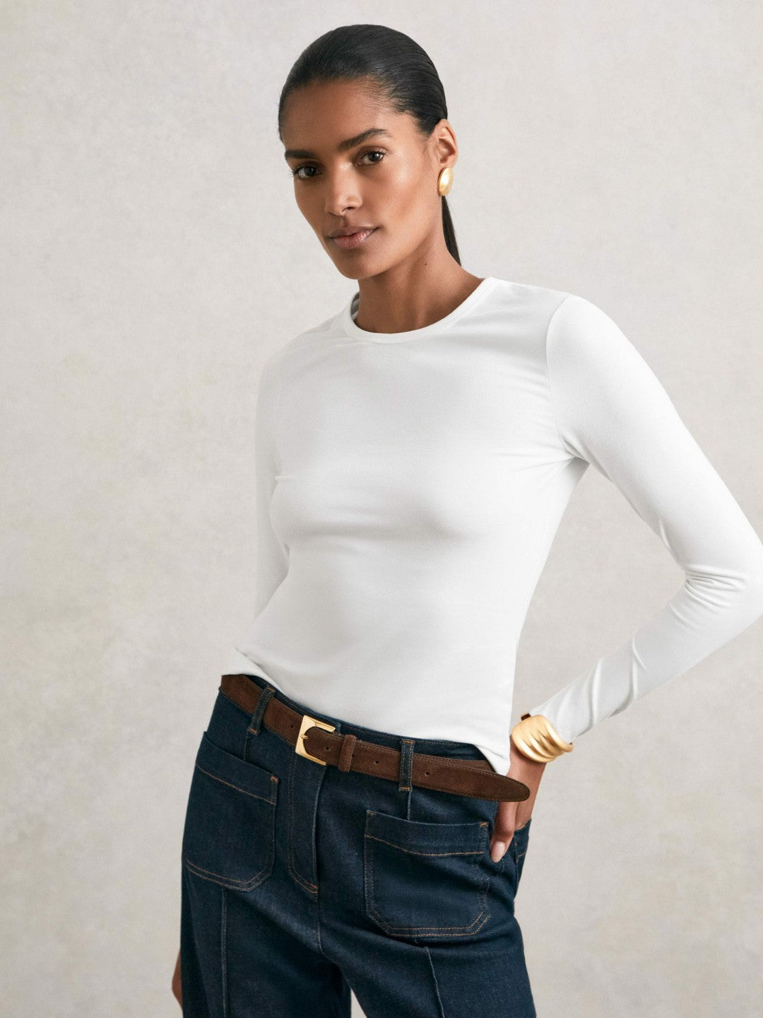 Cotton Crew-Neck Long-Sleeve T-Shirt With Stretch in White Women | Reiss