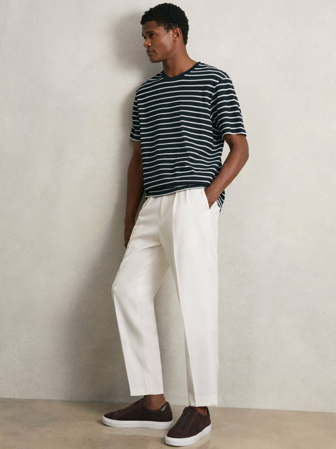 Cotton Textured Stripe T-Shirt in White/Navy Men | Reiss