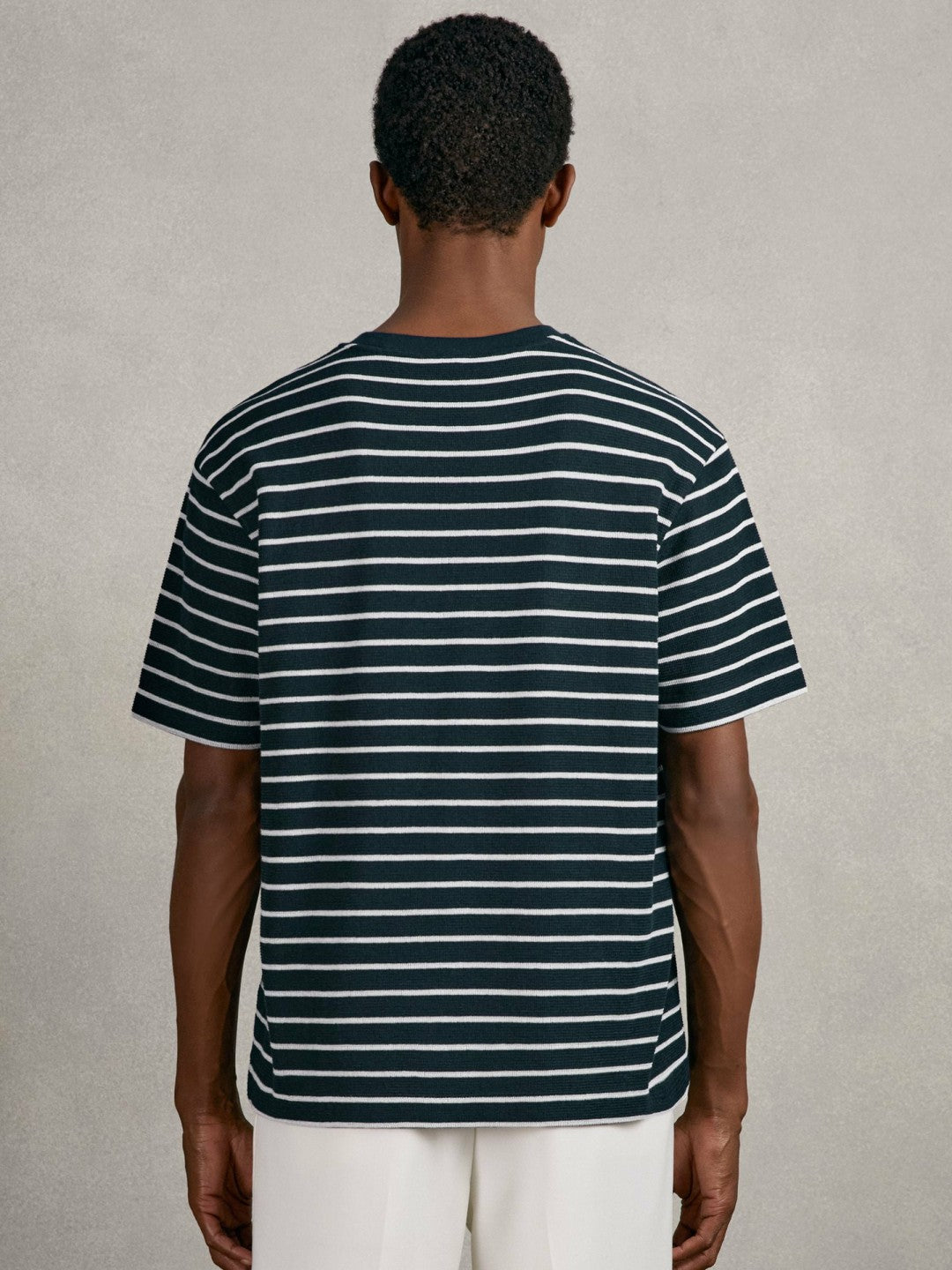 Cotton Textured Stripe T-Shirt in White/Navy Men | Reiss