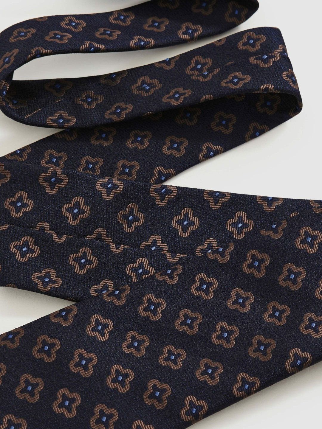 Silk-Wool Floral-Medallion Tie in Navy Men | Reiss