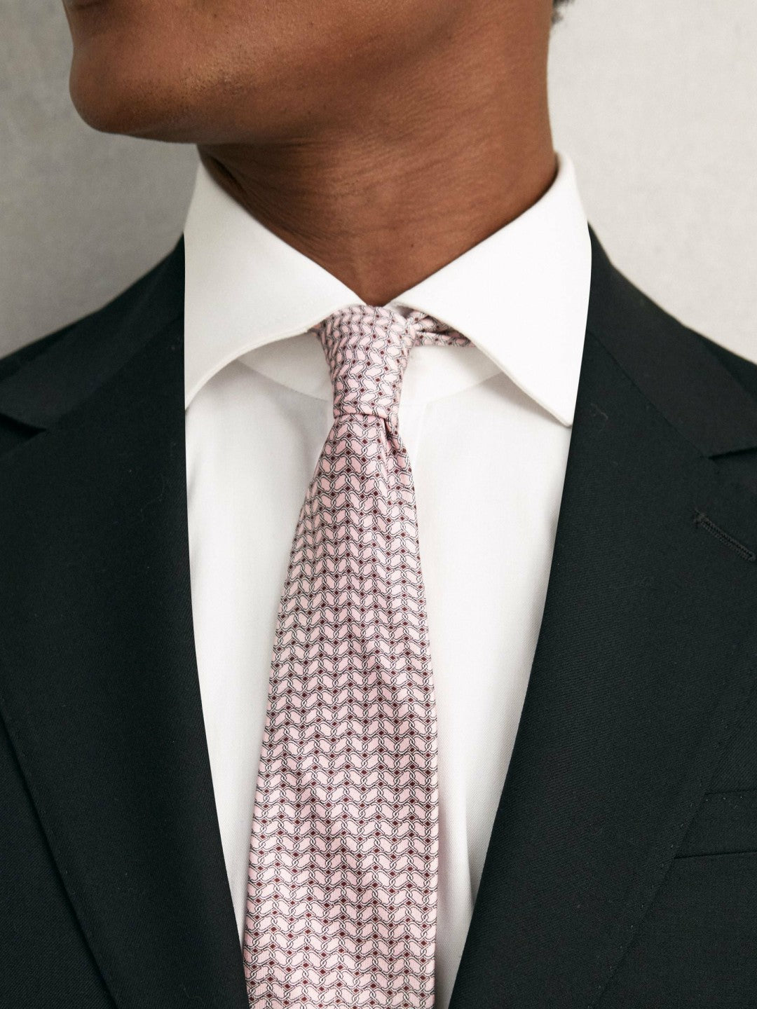 Silk Geometric-Chain Print Tie in Soft Pink Men | Reiss