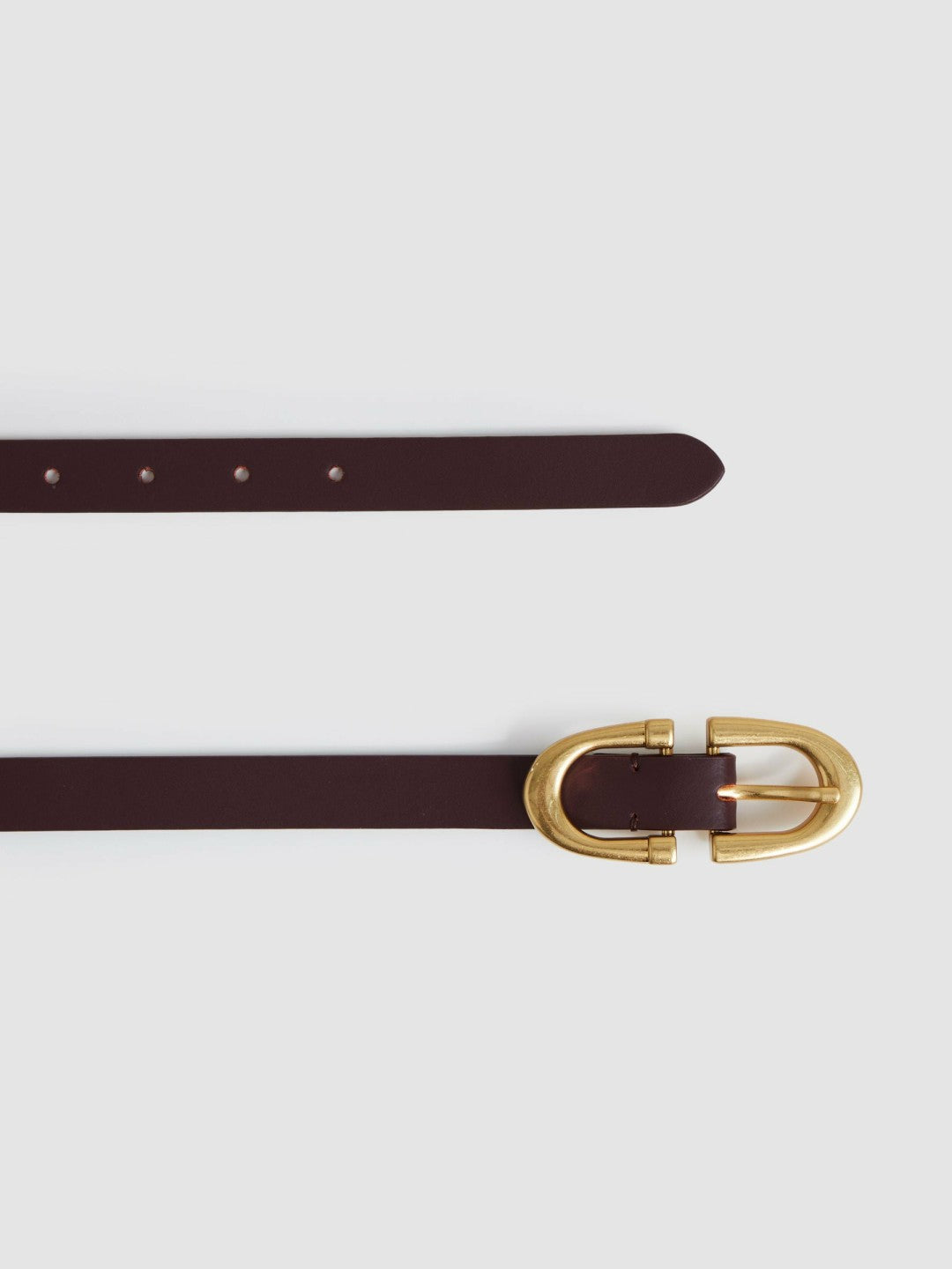 Horseshoe Belt in Burgundy Women | Reiss