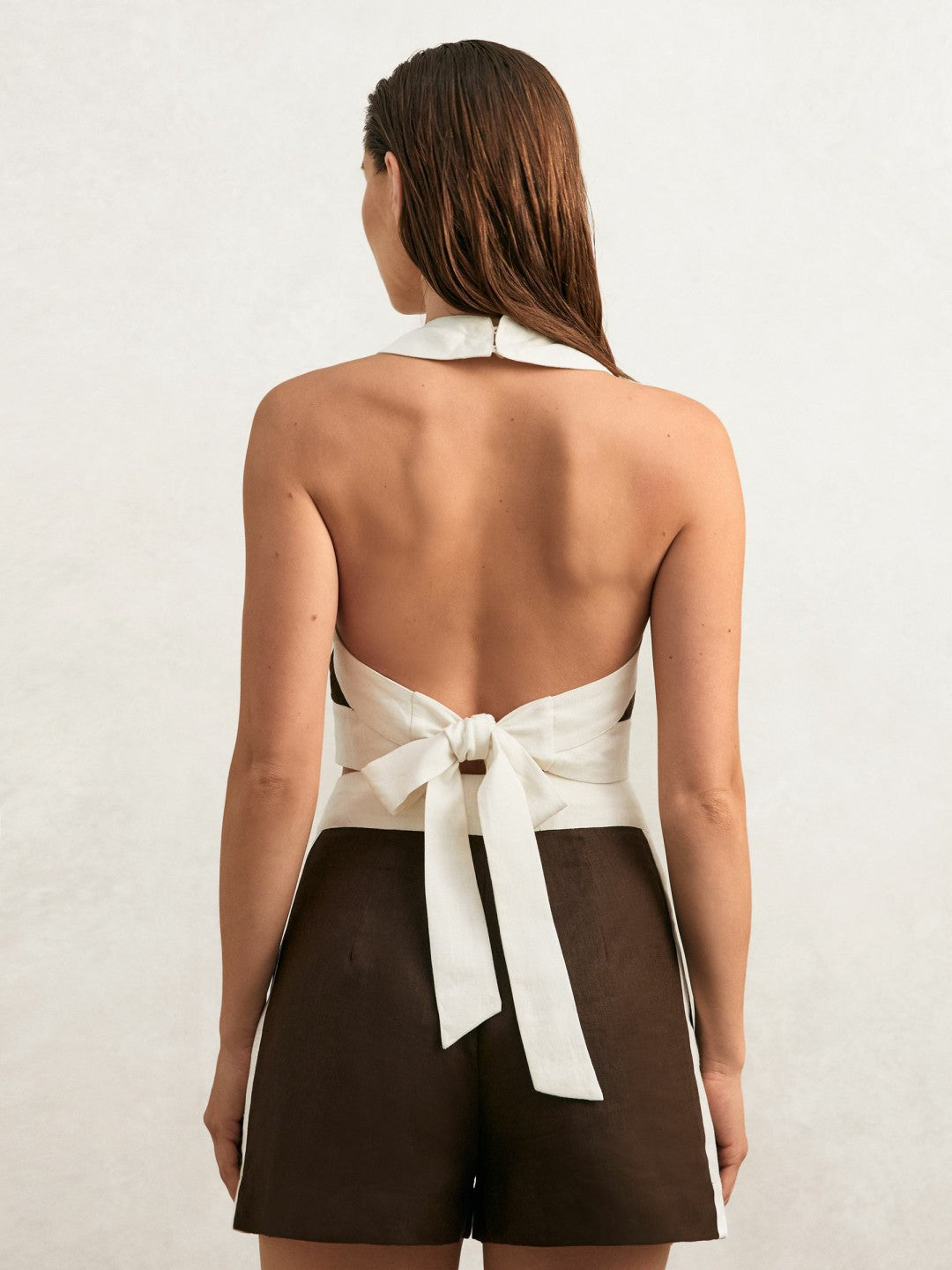 Linen Colourblock Shorts in Chocolate/Cream Women | Reiss