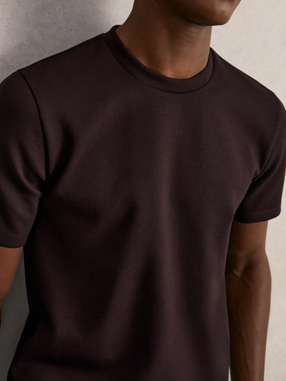 Interlock Jersey Crew Neck T-Shirt in Cherry Red Men | Reiss