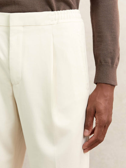 Tapered Drawstring Tailored Trousers in Ecru Men | Reiss