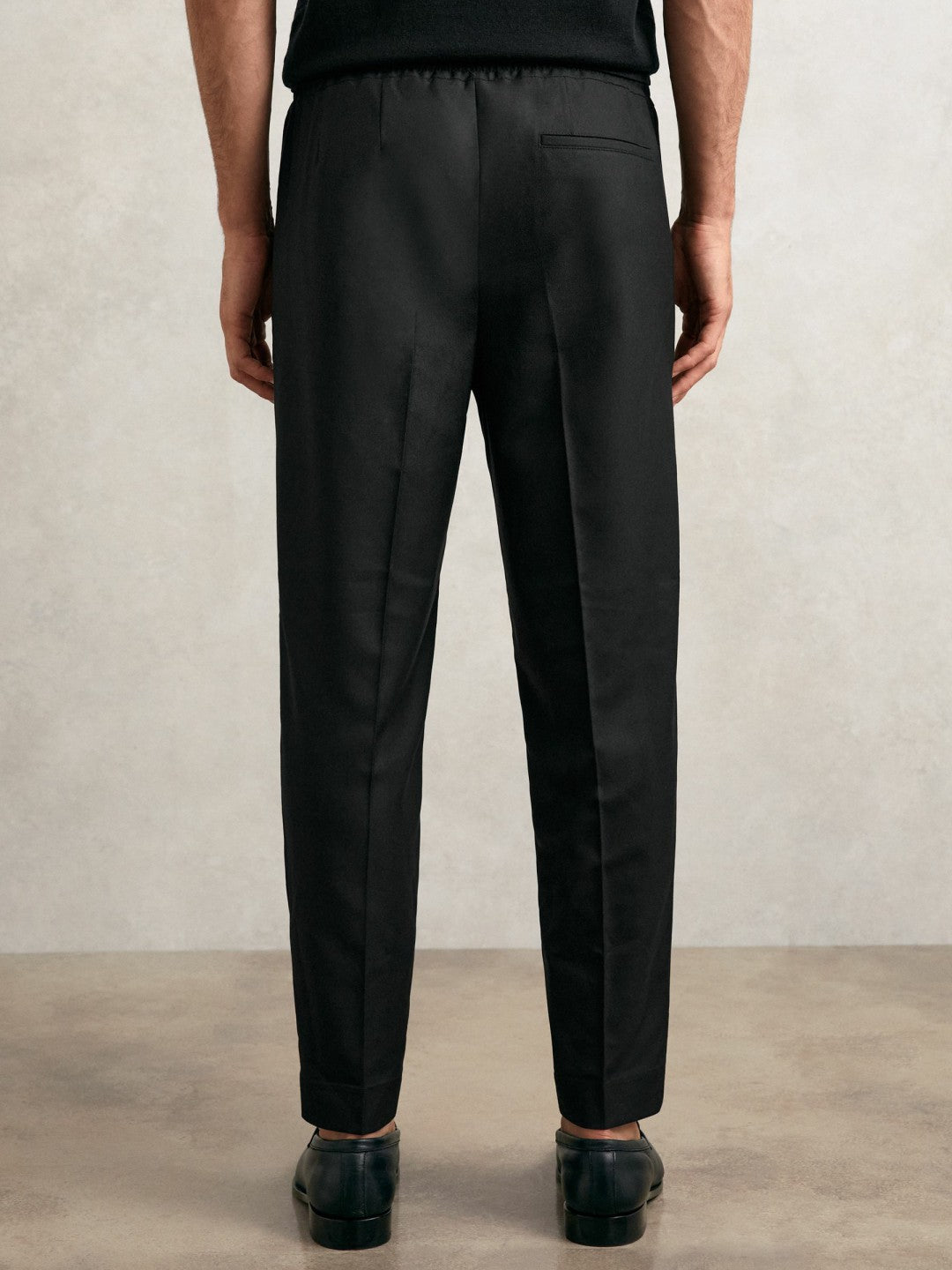 Tapered Drawstring Tailored Trousers in Black Men | Reiss
