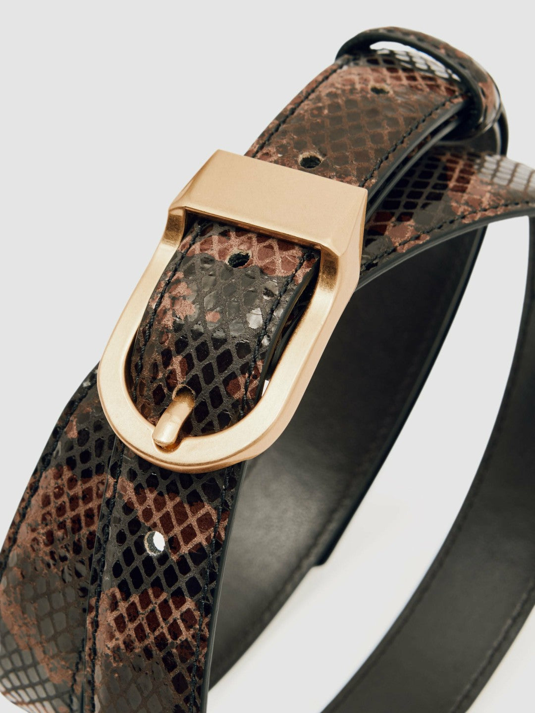 Leather Snake-Effect Belt in Chocolate Women | Reiss