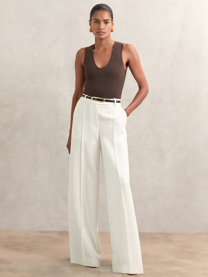 Leather Elongated-Buckle Skinny Belt in Black Women | Reiss