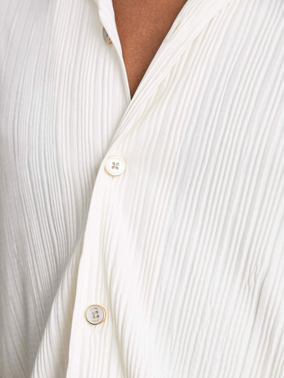 Plissé Cuban-Collar Long-Sleeve Shirt in Off White Men | Reiss