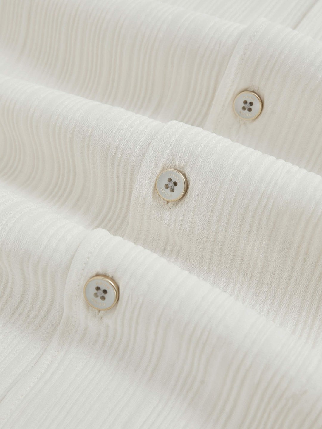 Plissé Cuban-Collar Long-Sleeve Shirt in Off White Men | Reiss